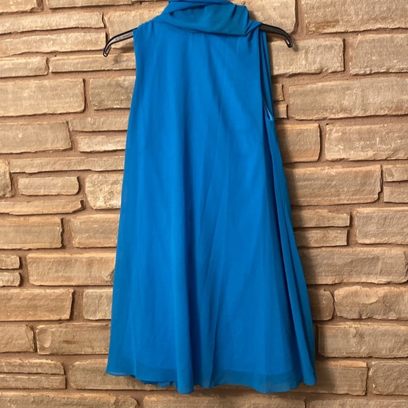 NWT Mac Duggal Long-Sleeve High-Neck Mini Cape Formal Dress SZ 0 - Picture 17 of 17